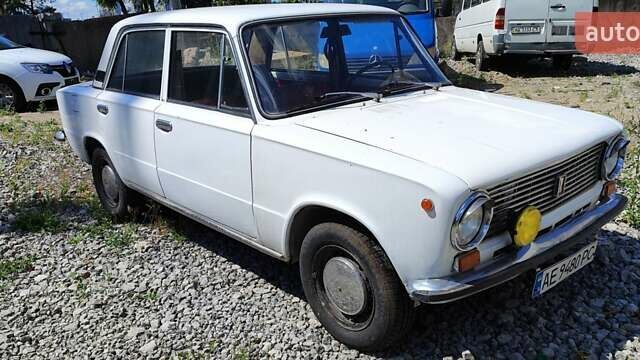 Белый ВАЗ 2101, объемом двигателя 1.3 л и пробегом 135 тыс. км за 1400 $, фото 2 на Automoto.ua