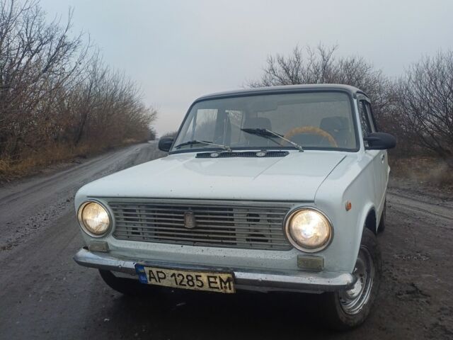 Белый ВАЗ 2101, объемом двигателя 1.2 л и пробегом 70 тыс. км за 435 $, фото 1 на Automoto.ua