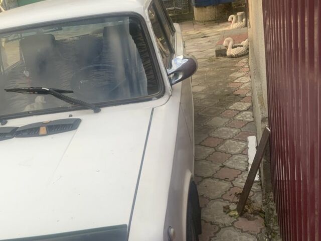 Белый ВАЗ 2101, объемом двигателя 1.3 л и пробегом 180 тыс. км за 550 $, фото 1 на Automoto.ua