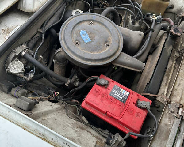 Белый ВАЗ 2101, объемом двигателя 1.3 л и пробегом 800 тыс. км за 663 $, фото 3 на Automoto.ua