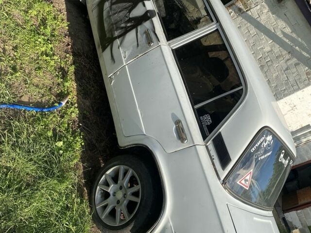 Белый ВАЗ 2101, объемом двигателя 1.5 л и пробегом 50 тыс. км за 550 $, фото 2 на Automoto.ua