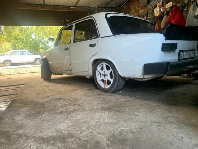 Белый ВАЗ 2101, объемом двигателя 0 л и пробегом 100 тыс. км за 1600 $, фото 8 на Automoto.ua