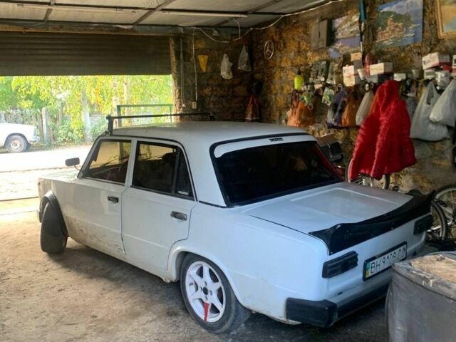 Белый ВАЗ 2101, объемом двигателя 0 л и пробегом 100 тыс. км за 1600 $, фото 1 на Automoto.ua