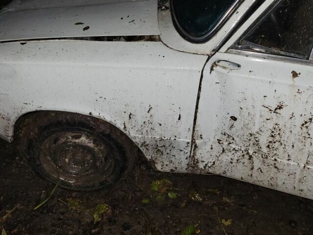 Білий ВАЗ 2101, об'ємом двигуна 1 л та пробігом 1000 тис. км за 100 $, фото 3 на Automoto.ua