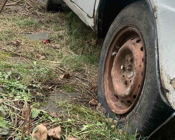Белый ВАЗ 2101, объемом двигателя 1.3 л и пробегом 63 тыс. км за 335 $, фото 9 на Automoto.ua
