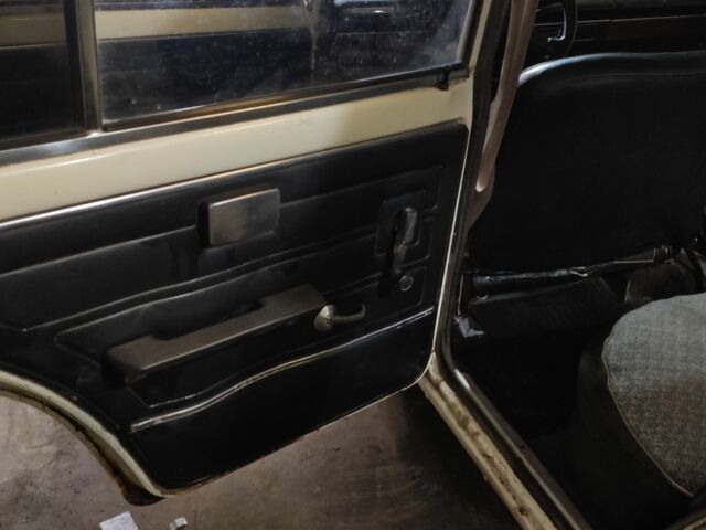 Білий ВАЗ 2101, об'ємом двигуна 1.3 л та пробігом 1000 тис. км за 262 $, фото 14 на Automoto.ua