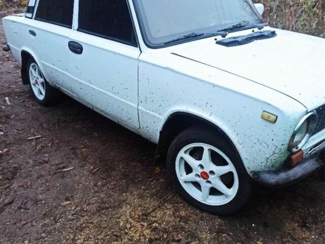 Белый ВАЗ 2101, объемом двигателя 0 л и пробегом 170 тыс. км за 548 $, фото 3 на Automoto.ua