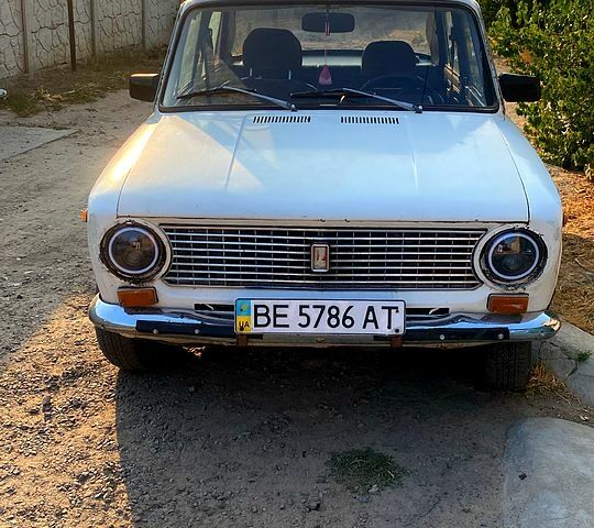 Белый ВАЗ 2101, объемом двигателя 1.2 л и пробегом 260 тыс. км за 550 $, фото 8 на Automoto.ua