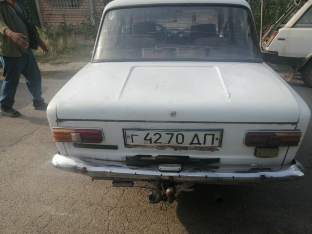 Белый ВАЗ 2101, объемом двигателя 1 л и пробегом 300 тыс. км за 258 $, фото 1 на Automoto.ua