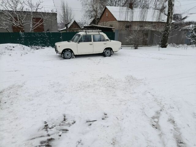 Белый ВАЗ 2101, объемом двигателя 0 л и пробегом 283 тыс. км за 582 $, фото 4 на Automoto.ua
