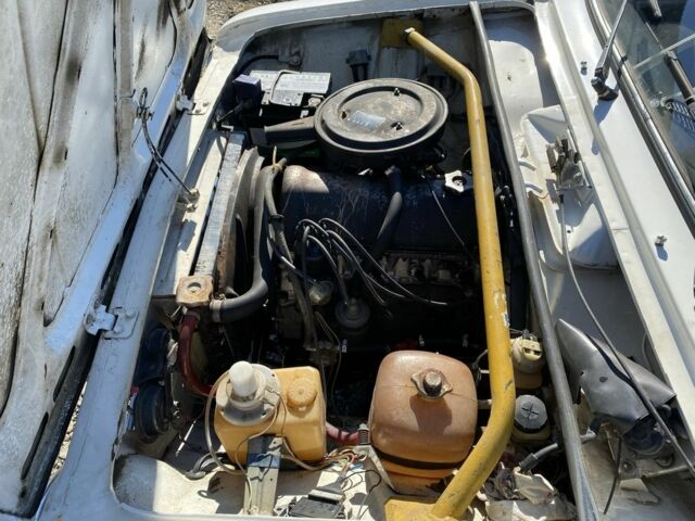 ВАЗ 2101 1983 в Черновцах на Automoto.ua Белый ВАЗ 2101, объемом двигателя 1.2 л и пробегом 38 тыс. км за 900 $, фото 7 на Automoto.ua