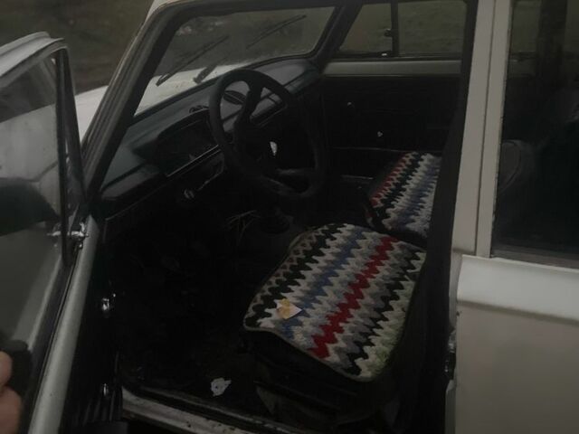 Белый ВАЗ 2101, объемом двигателя 1.3 л и пробегом 175 тыс. км за 502 $, фото 6 на Automoto.ua