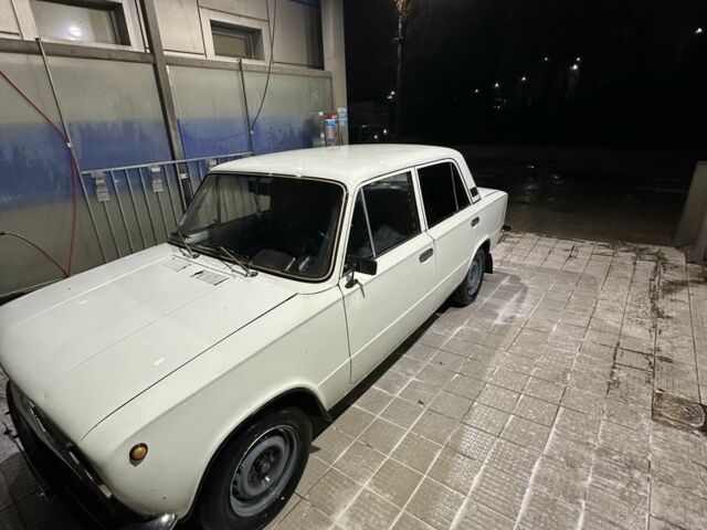 Белый ВАЗ 2101, объемом двигателя 1.2 л и пробегом 150 тыс. км за 800 $, фото 1 на Automoto.ua