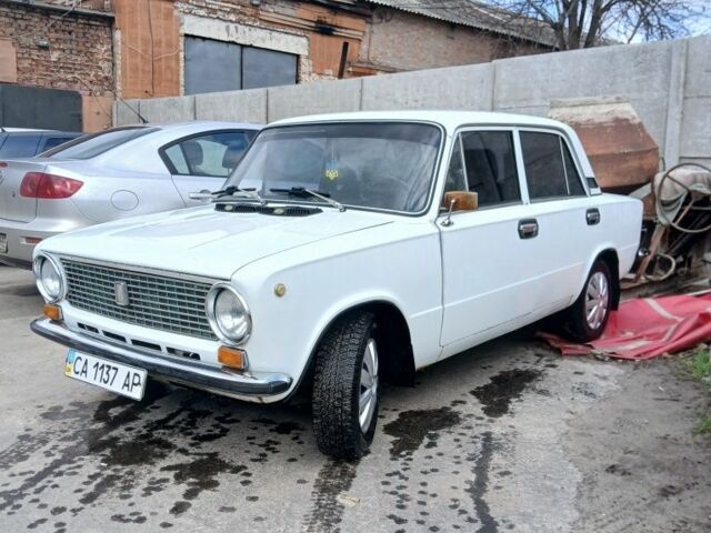 ВАЗ 2101 1983 в Золотоноше на Automoto.ua Белый ВАЗ 2101, объемом двигателя 0 л и пробегом 3 тыс. км за 648 $, фото 2 на Automoto.ua