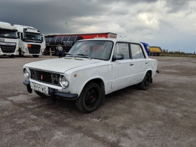 Белый ВАЗ 2101, объемом двигателя 0 л и пробегом 888 тыс. км за 450 $, фото 1 на Automoto.ua