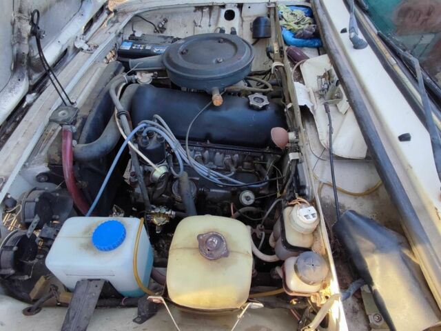 Белый ВАЗ 2101, объемом двигателя 1.2 л и пробегом 120 тыс. км за 885 $, фото 3 на Automoto.ua