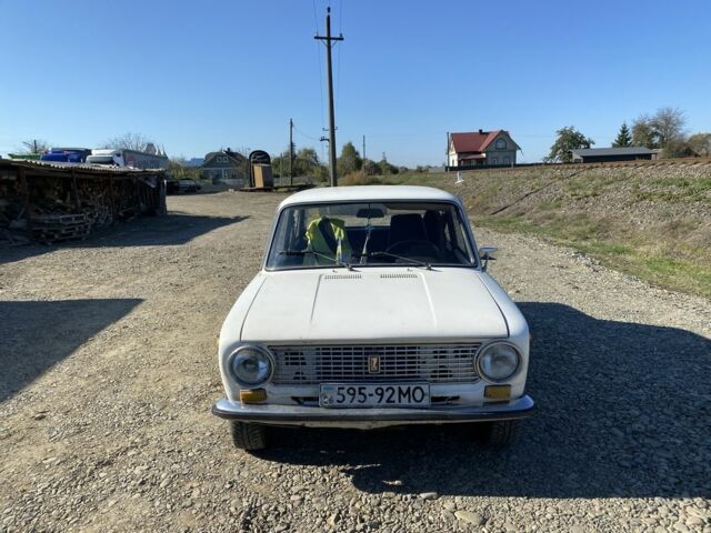 ВАЗ 2101 1983 в Черновцах на Automoto.ua Белый ВАЗ 2101, объемом двигателя 1.2 л и пробегом 38 тыс. км за 900 $, фото 1 на Automoto.ua