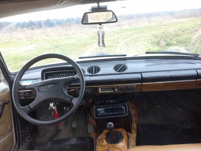 Белый ВАЗ 2101, объемом двигателя 1.2 л и пробегом 80 тыс. км за 300 $, фото 5 на Automoto.ua