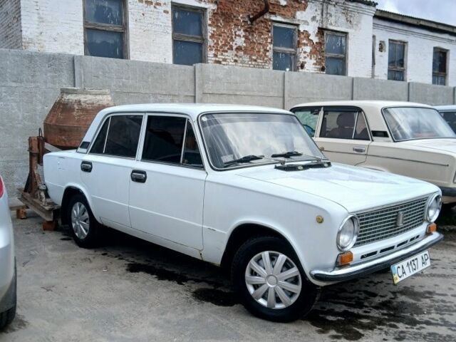 ВАЗ 2101 1983 в Золотоноше на Automoto.ua Белый ВАЗ 2101, объемом двигателя 0 л и пробегом 3 тыс. км за 648 $, фото 1 на Automoto.ua