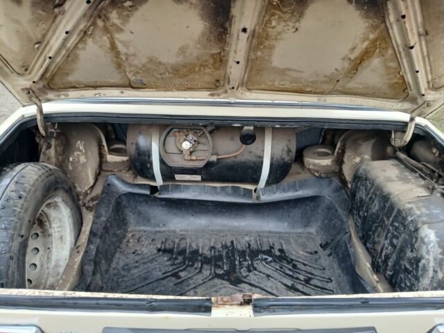 Белый ВАЗ 2101, объемом двигателя 1.3 л и пробегом 3 тыс. км за 600 $, фото 4 на Automoto.ua