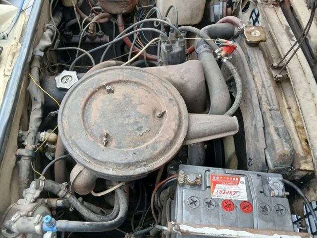 Белый ВАЗ 2101, объемом двигателя 1.3 л и пробегом 3 тыс. км за 600 $, фото 5 на Automoto.ua