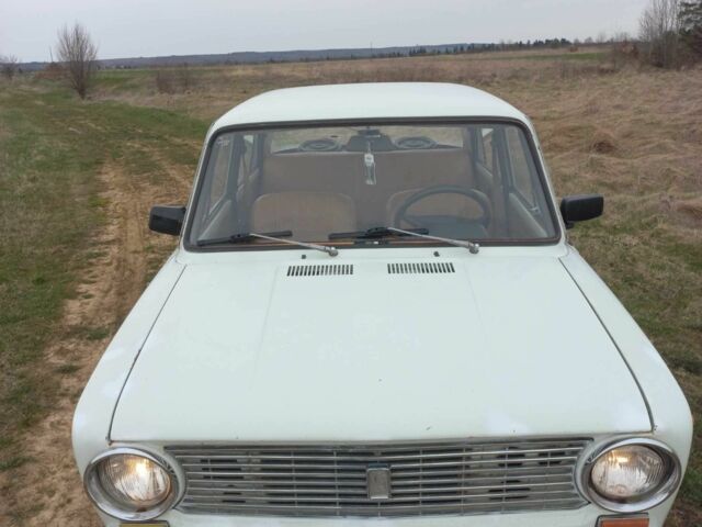 Белый ВАЗ 2101, объемом двигателя 1.2 л и пробегом 80 тыс. км за 300 $, фото 9 на Automoto.ua