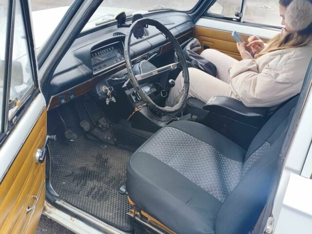 Білий ВАЗ 2101, об'ємом двигуна 1.2 л та пробігом 200 тис. км за 497 $, фото 4 на Automoto.ua