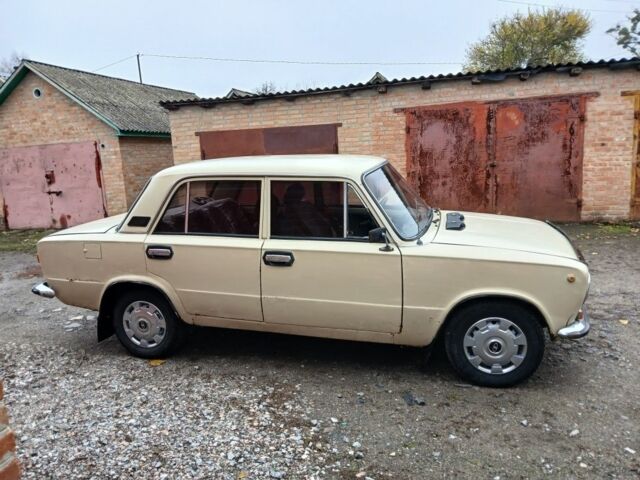 Белый ВАЗ 2101, объемом двигателя 1.3 л и пробегом 3 тыс. км за 600 $, фото 3 на Automoto.ua