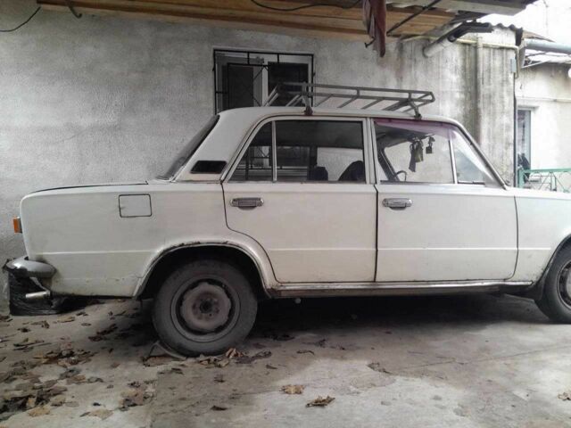 Белый ВАЗ 2101, объемом двигателя 0 л и пробегом 100 тыс. км за 593 $, фото 1 на Automoto.ua