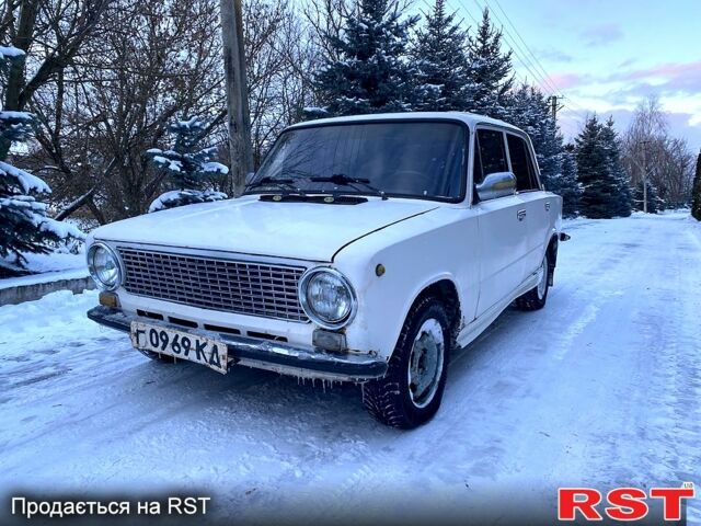 Білий ВАЗ 2101, об'ємом двигуна 1.3 л та пробігом 120 тис. км за 650 $, фото 6 на Automoto.ua