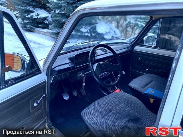 Білий ВАЗ 2101, об'ємом двигуна 1.3 л та пробігом 120 тис. км за 650 $, фото 12 на Automoto.ua