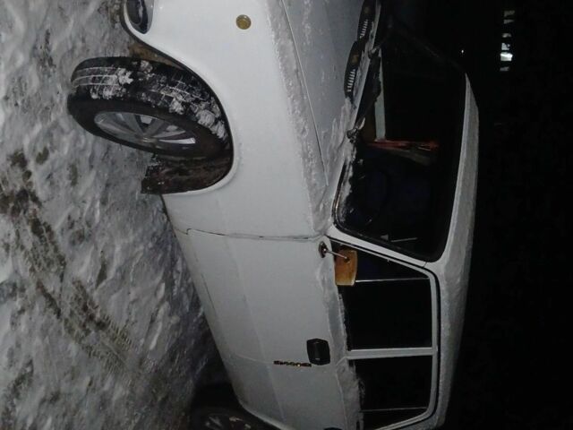 ВАЗ 2101 1983 в Золотоноше на Automoto.ua Белый ВАЗ 2101, объемом двигателя 0 л и пробегом 3 тыс. км за 648 $, фото 5 на Automoto.ua