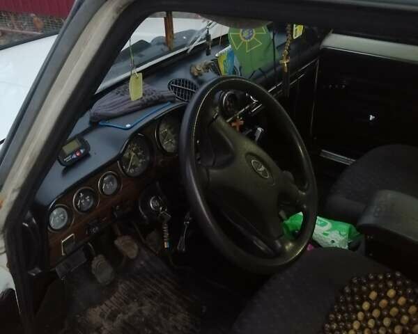 Белый ВАЗ 2101, объемом двигателя 1.2 л и пробегом 80 тыс. км за 900 $, фото 2 на Automoto.ua