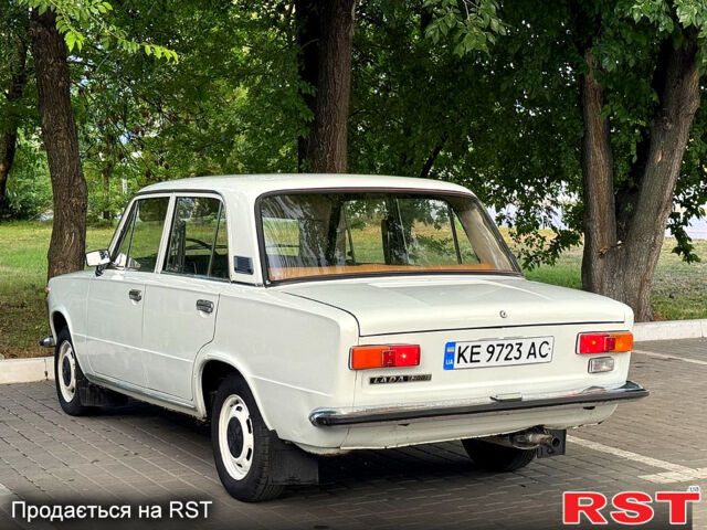 Белый ВАЗ 2101, объемом двигателя 1.2 л и пробегом 122 тыс. км за 950 $, фото 5 на Automoto.ua