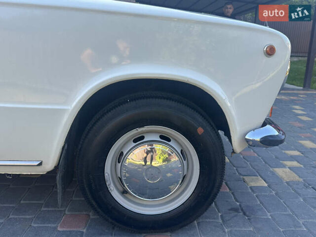 Белый ВАЗ 2101, объемом двигателя 1.2 л и пробегом 52 тыс. км за 3199 $, фото 8 на Automoto.ua