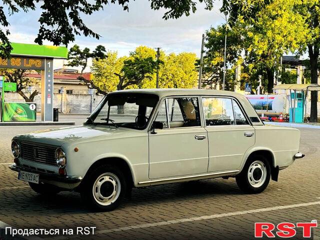 Белый ВАЗ 2101, объемом двигателя 1.2 л и пробегом 122 тыс. км за 950 $, фото 6 на Automoto.ua