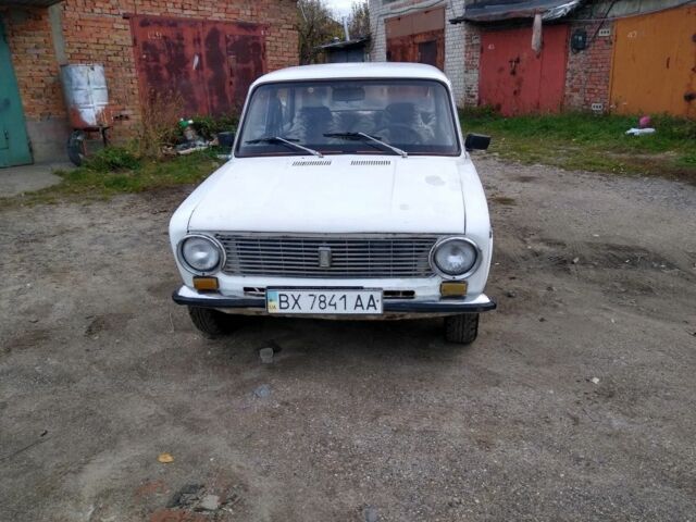 Белый ВАЗ 2101, объемом двигателя 0 л и пробегом 72 тыс. км за 310 $, фото 2 на Automoto.ua