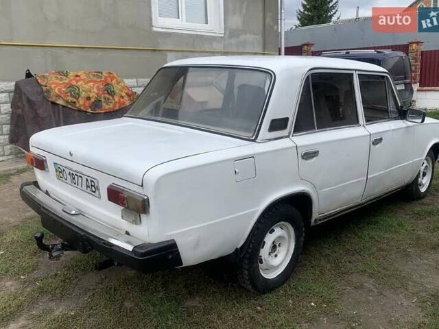 Белый ВАЗ 2101, объемом двигателя 1.2 л и пробегом 421 тыс. км за 300 $, фото 2 на Automoto.ua