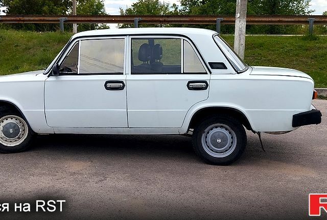 Белый ВАЗ 2101, объемом двигателя 1.2 л и пробегом 257 тыс. км за 780 $, фото 3 на Automoto.ua