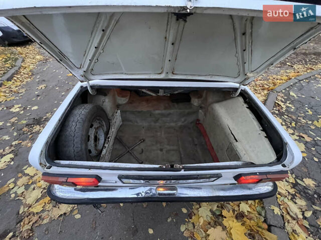 Белый ВАЗ 2101, объемом двигателя 0 л и пробегом 243 тыс. км за 450 $, фото 3 на Automoto.ua