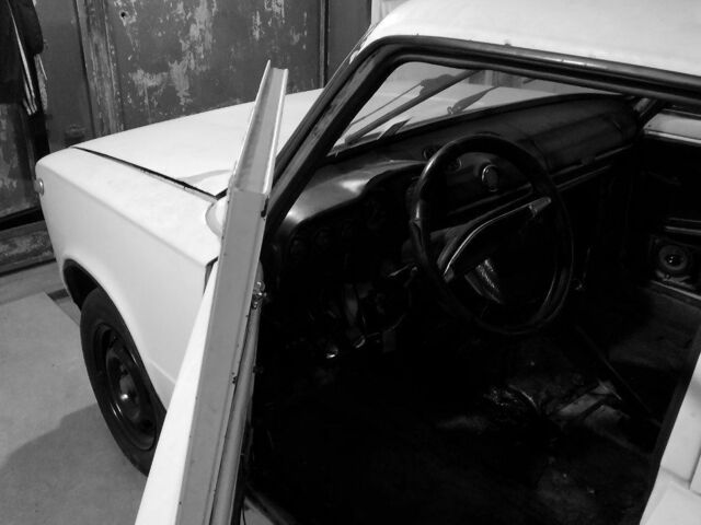 Белый ВАЗ 2101, объемом двигателя 1.2 л и пробегом 100 тыс. км за 358 $, фото 4 на Automoto.ua