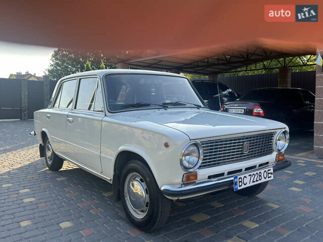 Белый ВАЗ 2101, объемом двигателя 1.2 л и пробегом 52 тыс. км за 3199 $, фото 7 на Automoto.ua