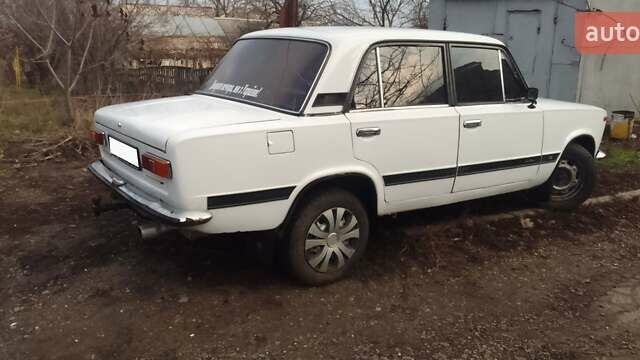 Белый ВАЗ 2101, объемом двигателя 1.2 л и пробегом 45 тыс. км за 900 $, фото 5 на Automoto.ua