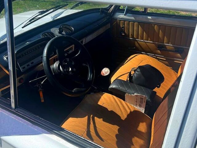Белый ВАЗ 2101, объемом двигателя 1.6 л и пробегом 102 тыс. км за 405 $, фото 6 на Automoto.ua