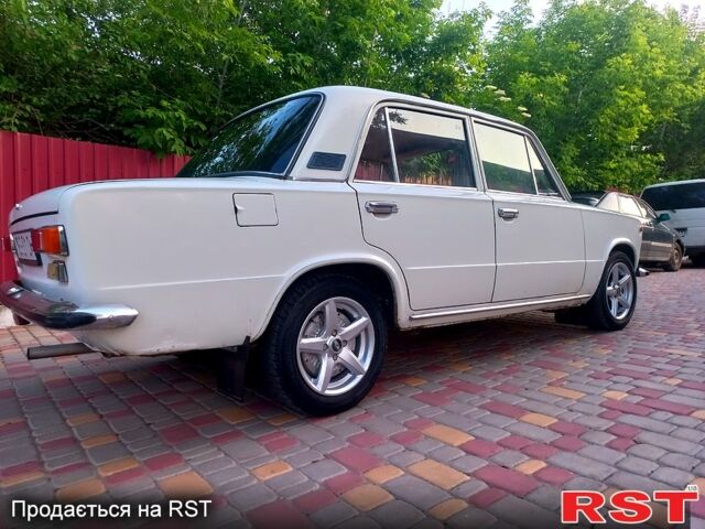 Белый ВАЗ 2101, объемом двигателя 1.2 л и пробегом 105 тыс. км за 1500 $, фото 6 на Automoto.ua