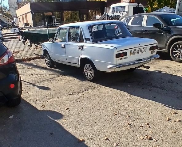Білий ВАЗ 2101, об'ємом двигуна 1.2 л та пробігом 1000 тис. км за 344 $, фото 8 на Automoto.ua
