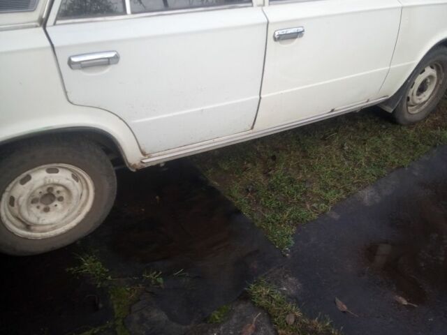 Белый ВАЗ 2101, объемом двигателя 1.3 л и пробегом 85 тыс. км за 700 $, фото 1 на Automoto.ua