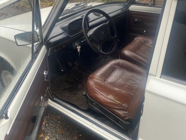 Белый ВАЗ 2101, объемом двигателя 1.2 л и пробегом 100 тыс. км за 1250 $, фото 7 на Automoto.ua