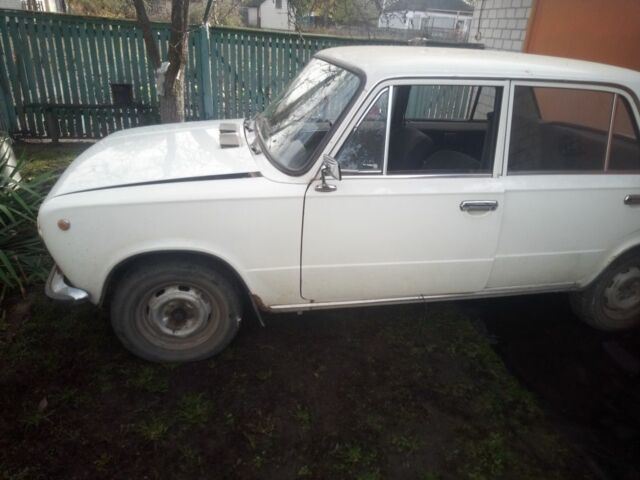 Белый ВАЗ 2101, объемом двигателя 1.3 л и пробегом 85 тыс. км за 700 $, фото 4 на Automoto.ua