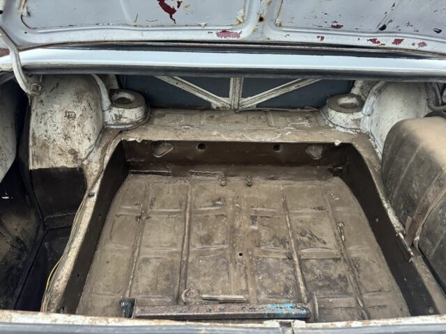 ВАЗ 2101 1985 в Шполе на Automoto.ua Белый ВАЗ 2101, объемом двигателя 1.3 л и пробегом 100 тыс. км за 432 $, фото 6 на Automoto.ua